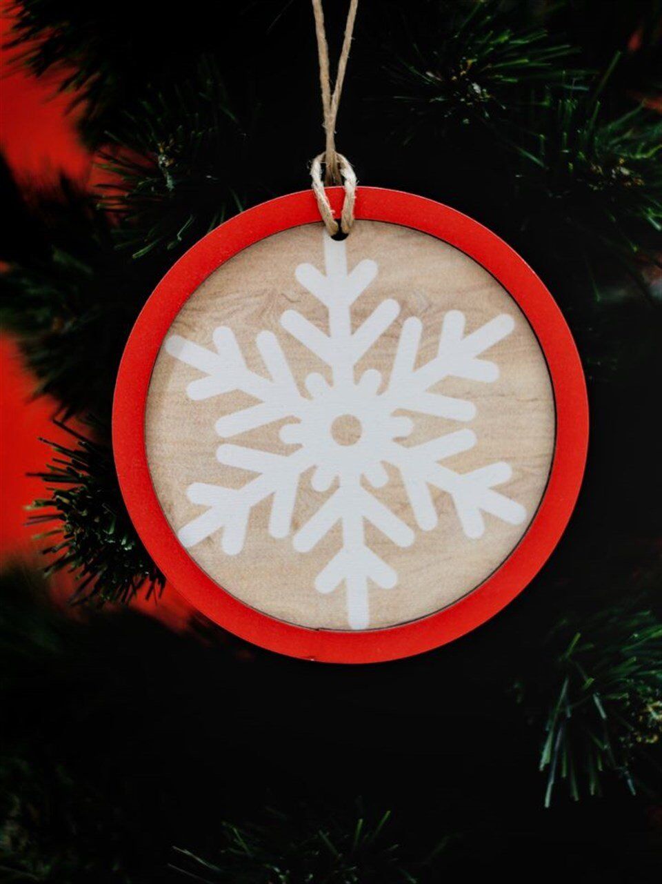 Astaş Ahşap Yuvarlak Kar Taneli Süs 10x10x0.8 Cm