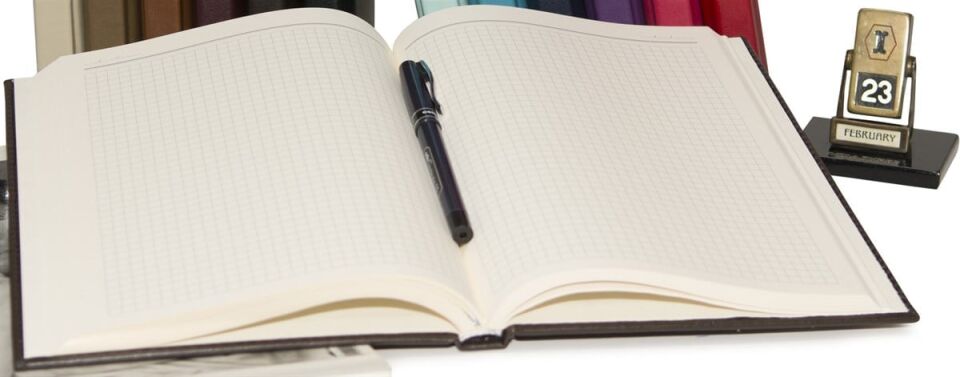 2K Deri Kapak Defter Ajanda Tarihsiz Kareli 4913 Kahverengi 17x24 Cm