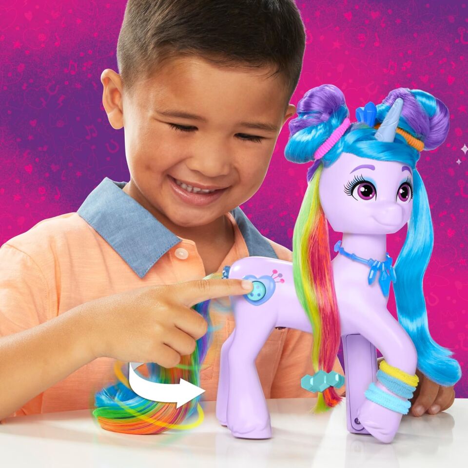 My Lıttle Pony Izzy Moonbow Gökkuşağı Stili