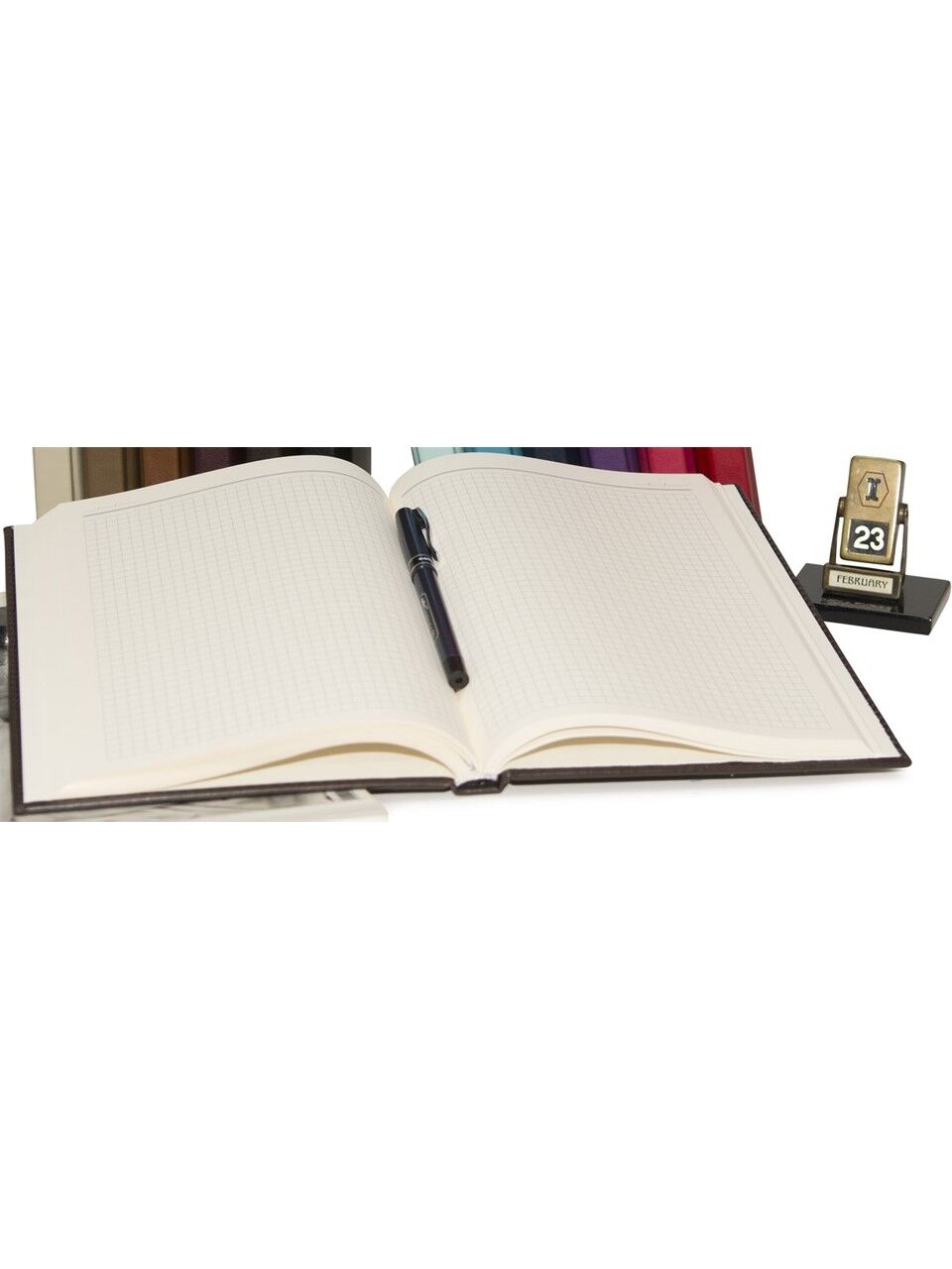 2K Baron 20x28 Kareli Sert Kapak Modelist Defter