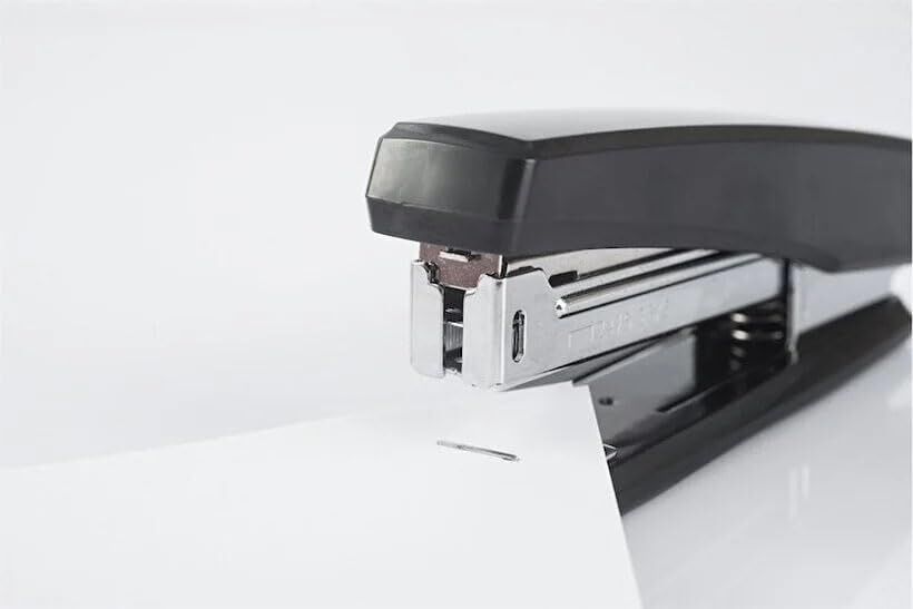 Kraf Zımba Makinesi No 24/6 25G Siyah