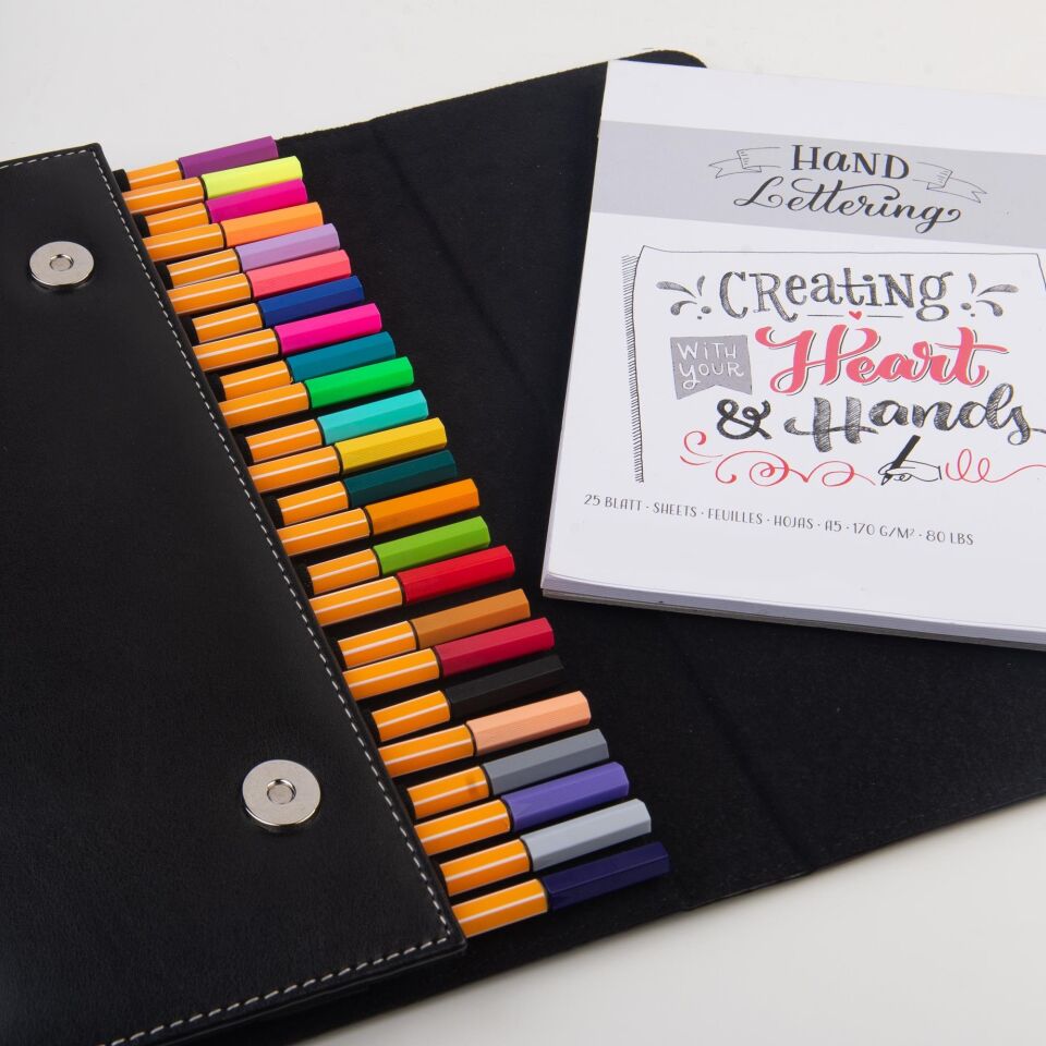 2k Suni Deri Kalemlik Boya Kalemi Dolma Kalem Roller Kalem Koleksiyon Kalem Çantası  24'Lü Mıknatıs Kapaklı Siyah