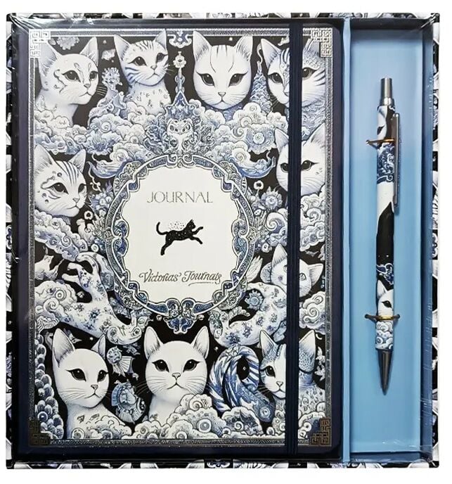 Victorias Journals Kutulu Set Sert Kapak Defter A5 100  Gr Ivory, Çizgili. Lastikli Ve Metal Gövdeli Tükenmez Kalem