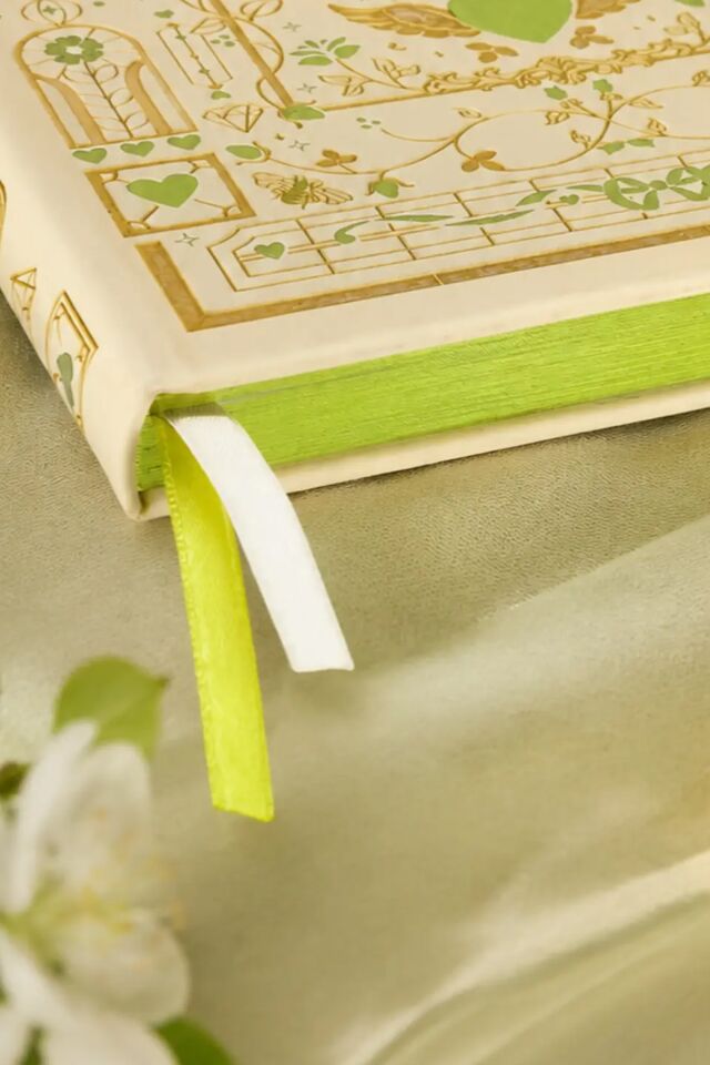 Victorias Journals Amour Vegan Deri Sert Kapak Defter A5 100 Gr 96 Yaprak Çizgili Kutulu Sarı