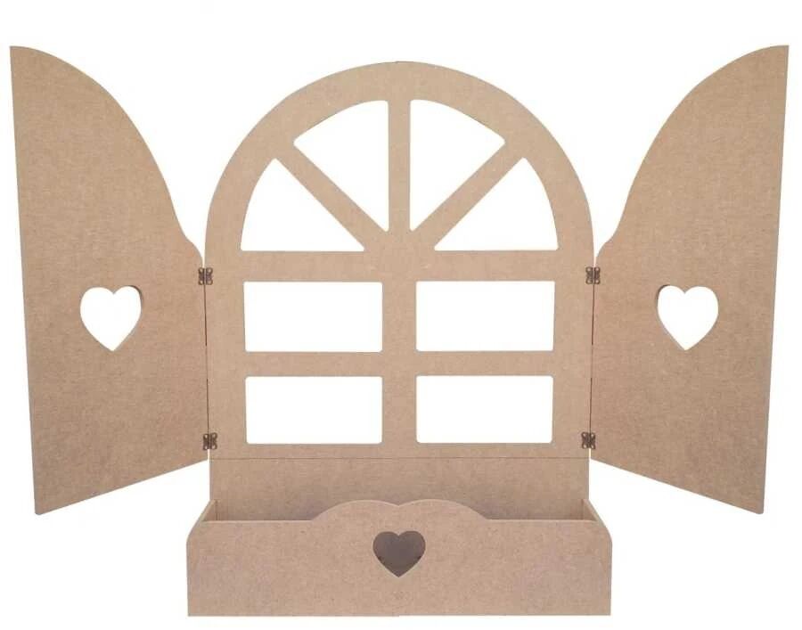 Okutan Ahşap Büyük Kanatlı Kalpli Pencere