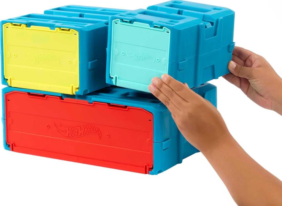 Hot Wheels Track Buılder Alev Temalı Akrobasi Seti