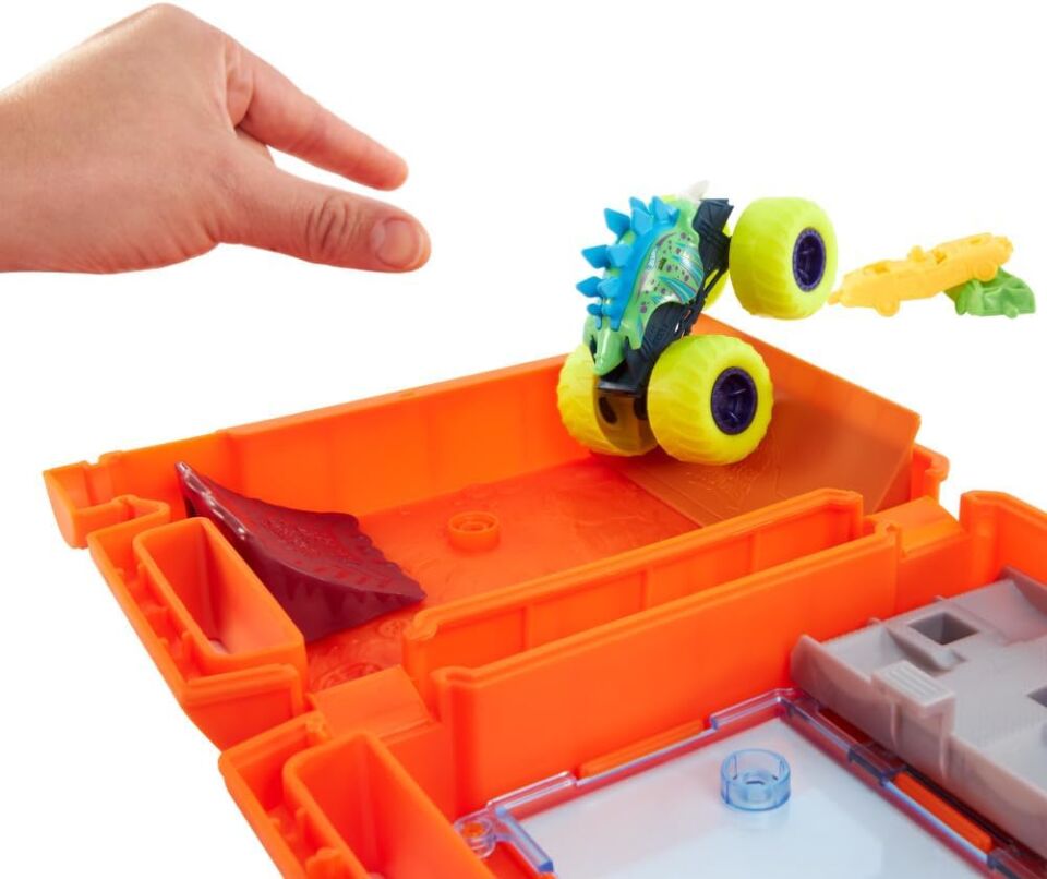 Hot Wheels Monster Trucks Taşınabilir Oyun Seti