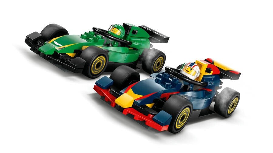 Lego City F1 Kamyon Rb20 Ve Amr24 