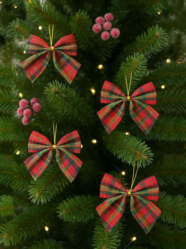 Astaş Yesil Kirmizi Ekoseli Kumas Fiyonk 8  Cm 4 Lü