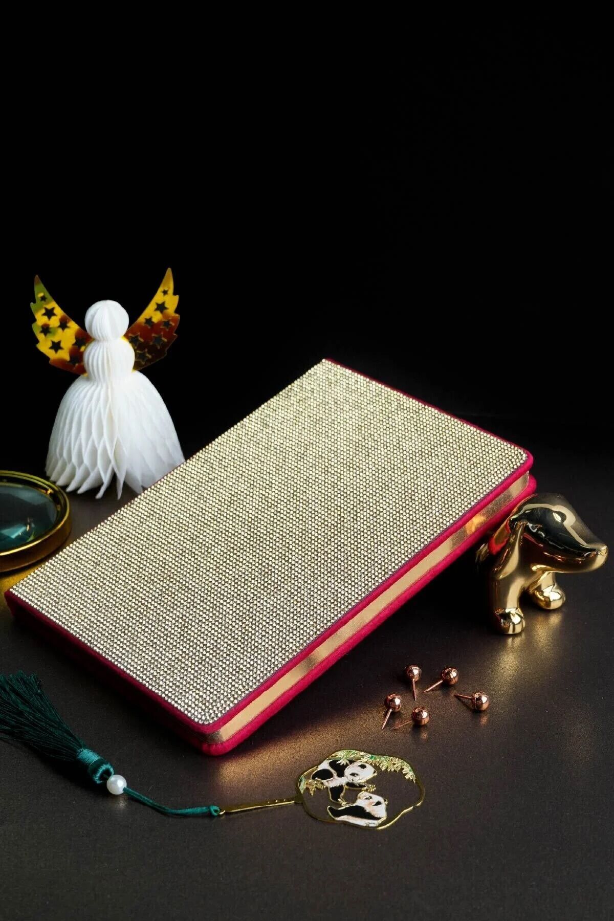 Victorias Journals Diamont Sert Kapak Defter A5 80 Yaprak İvory Çizgili Altın