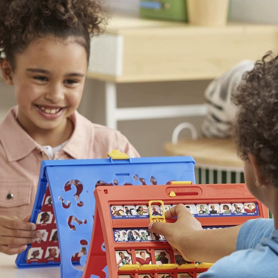 Hasbro Bil Bakalım Kim