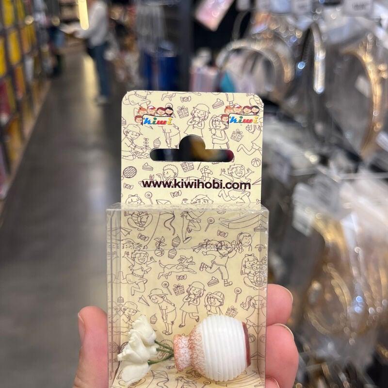 Kiwi Vazolu El Yapımı Çiçekler