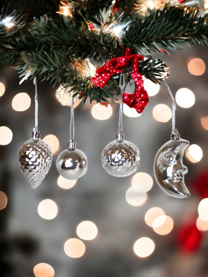 Astaş Karışık Yılbaşı Ağaçı Süs Paketi 30 Parca Gümüş