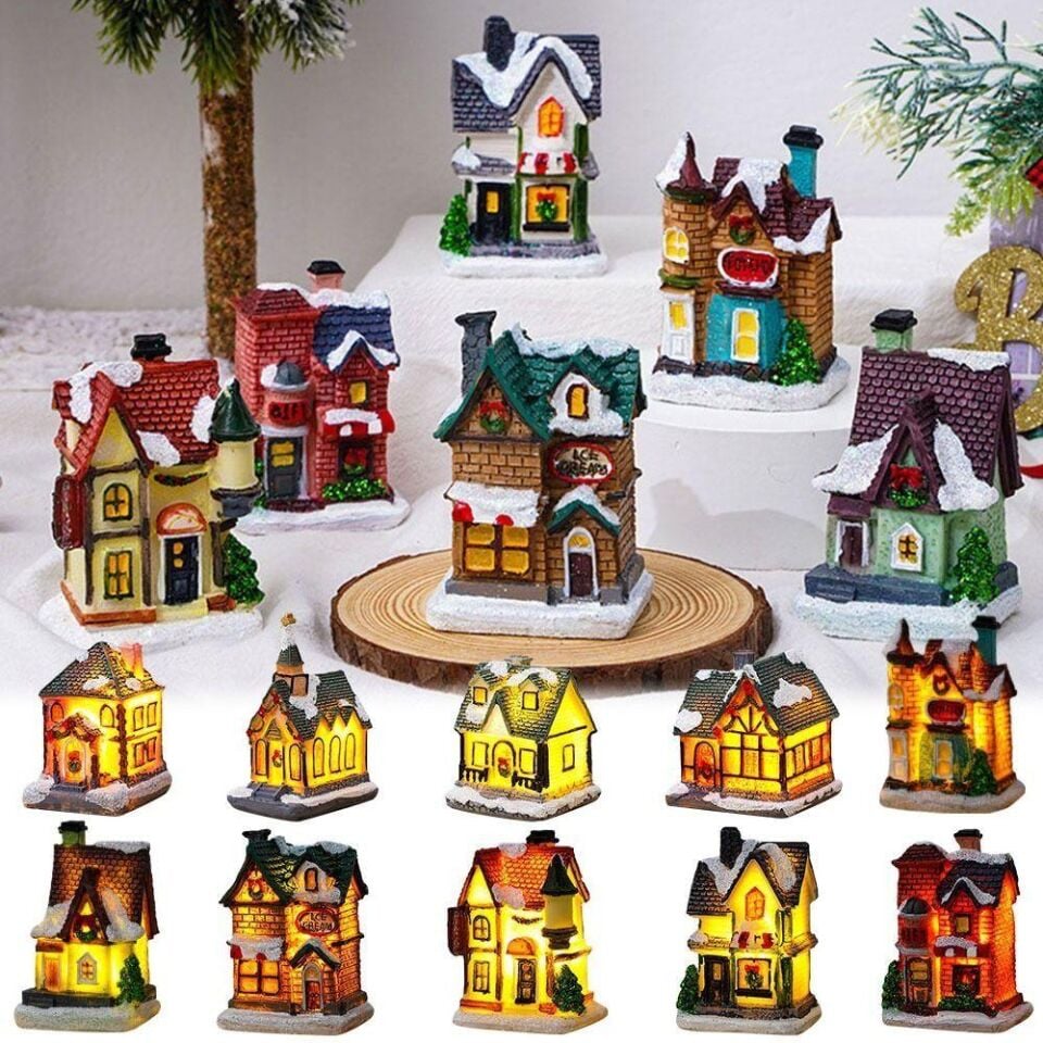 Taros Yılbaşı Işıklı Dekoratif Ev Şekilli Biblo