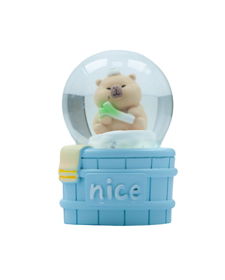 Taros Küçük Boy Nice Capybara Işıklı Kar Küresi