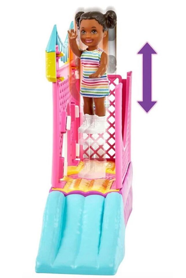 Barbie Bebek Bakıcısı Skipper Oyun Evi