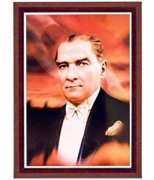 İnter 35x50 Alüminyum Çerçeve Duvara Monte Atatürk Portresi