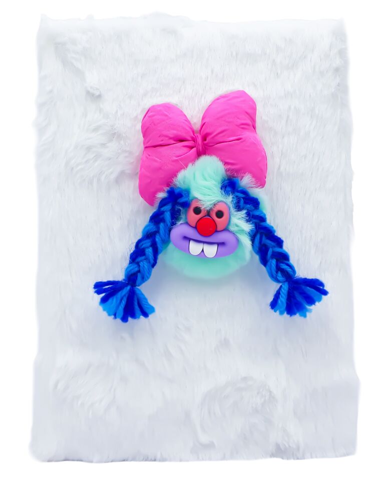 Taros Unick Color Örgülü Kız A5 Peluş Defter