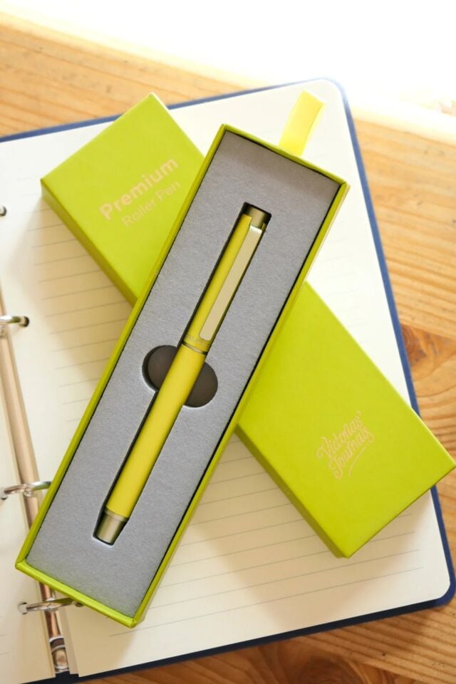 Victoria'S Journals Premium Roller Kalem Kutulu Açık Yeşil