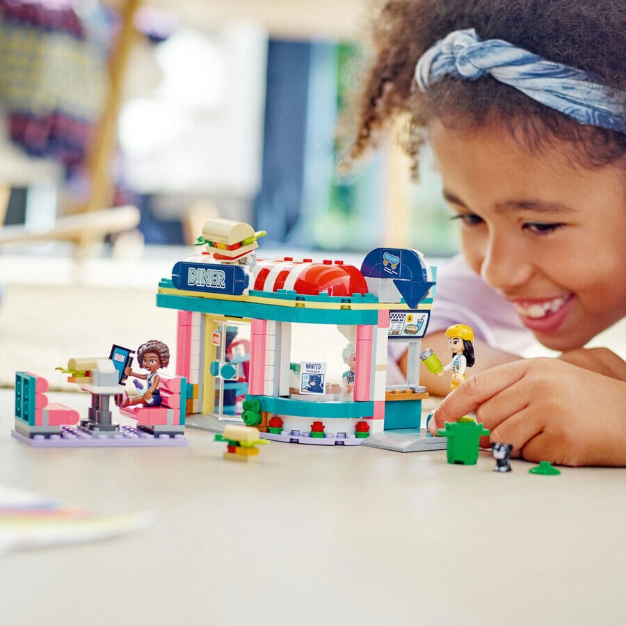 Lego Friends Heartlake Şehir Merkezi Restoranı
