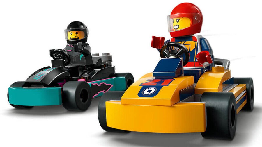 Lego Go-Kartlar Ve Yarış Sürücüleri 