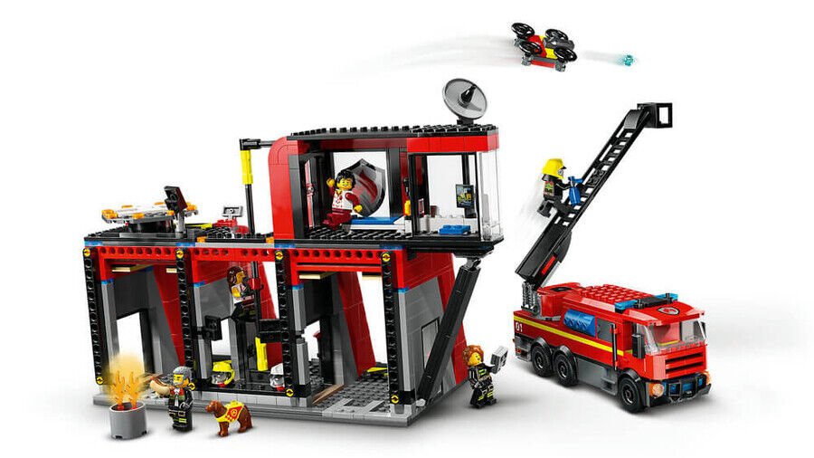 Lego İtfaiye Kamyonlu İtfaiye Merkezi 